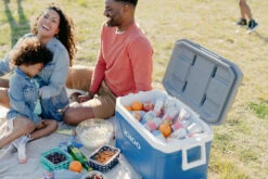 IGLOO Latitude 52QT Cool Box Red -Ever Camp k85b904e280ae3571b3408d140a5c3a91